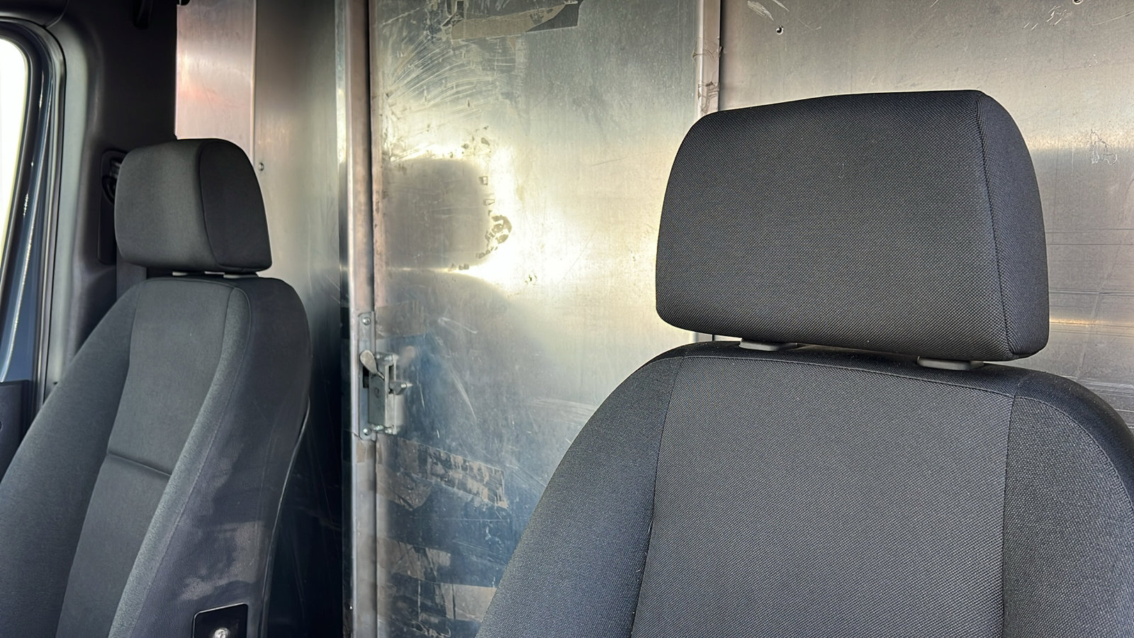 Used 2019 Mercedes-Benz Sprinter 144 image 16