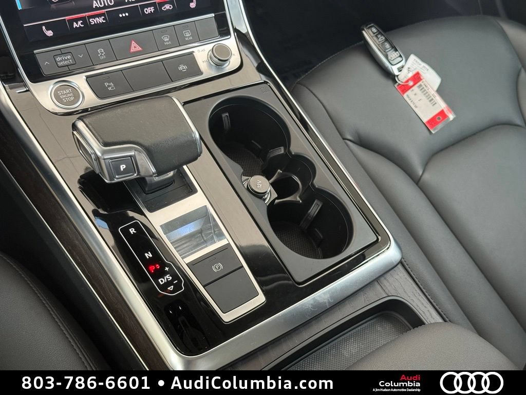 Used 2023 Audi Q7 3.0T Premium w/ Convenience Package AWD/4WD image 33