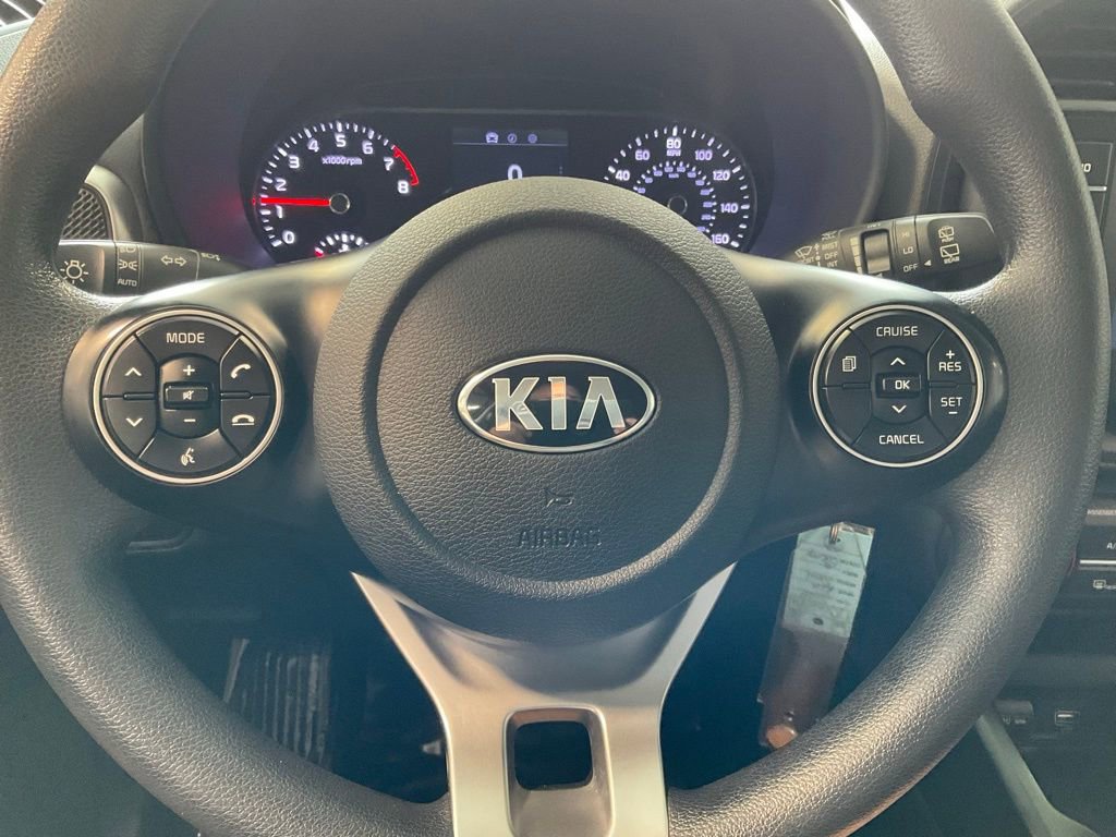 Used 2020 Kia Soul LX image 11