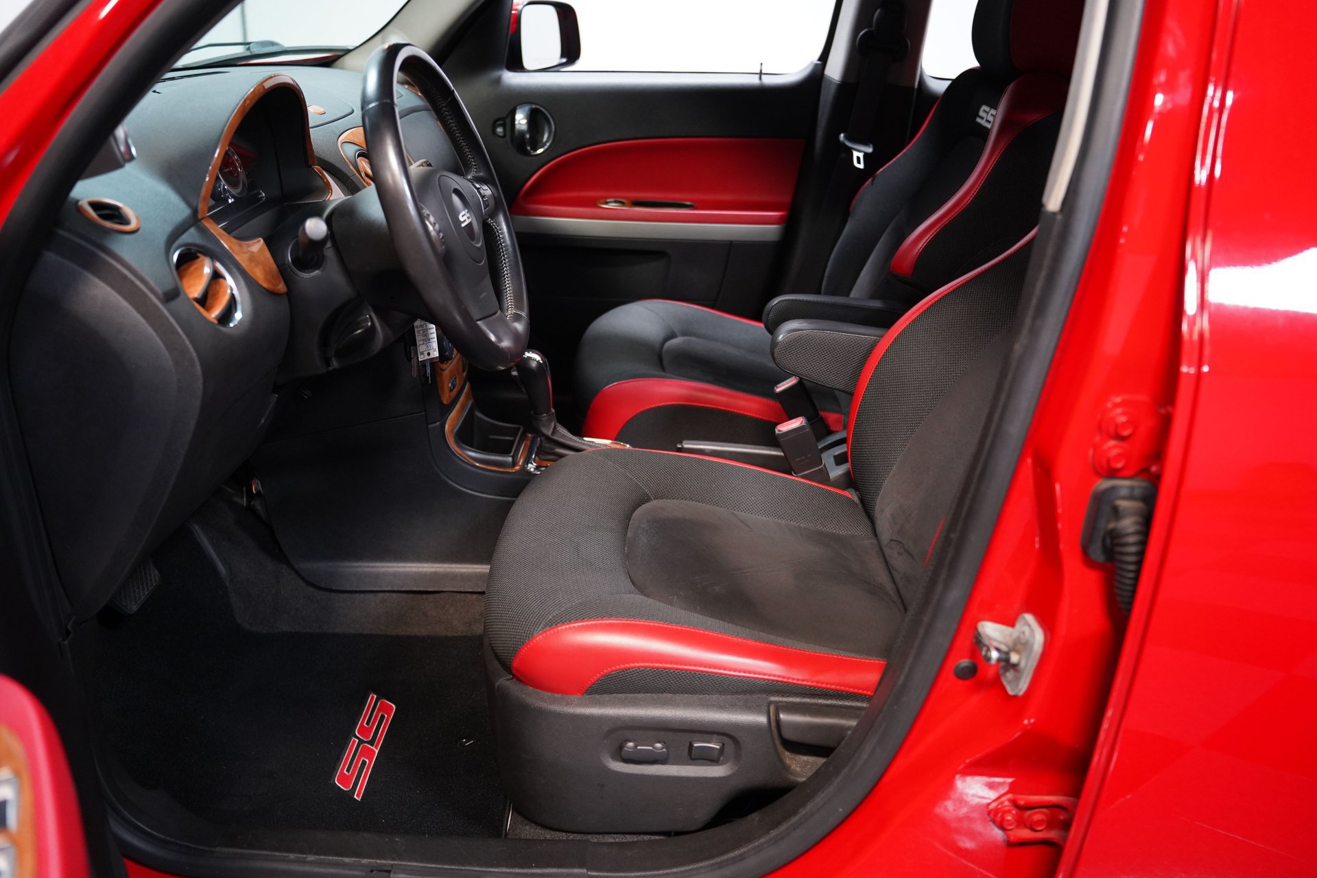 Used 2008 Chevrolet HHR SS FWD image 29