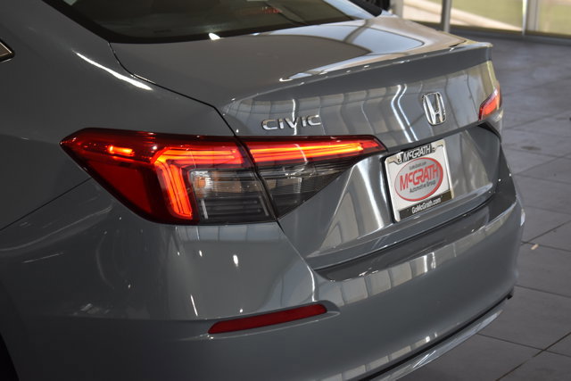 Used 2023 Honda Civic EX image 9