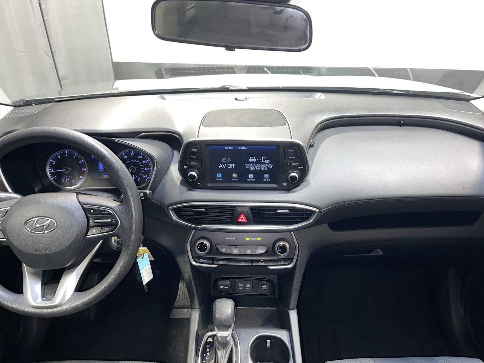 Used 2019 Hyundai Santa Fe SE AWD/4WD image 10