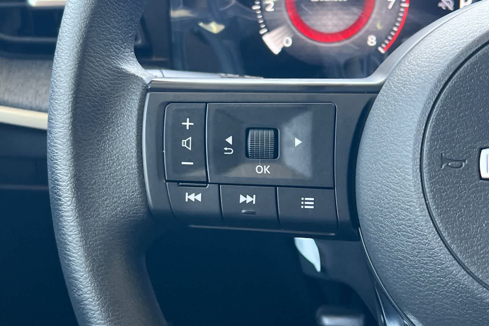 New 2026 Nissan Kicks S FWD image 29
