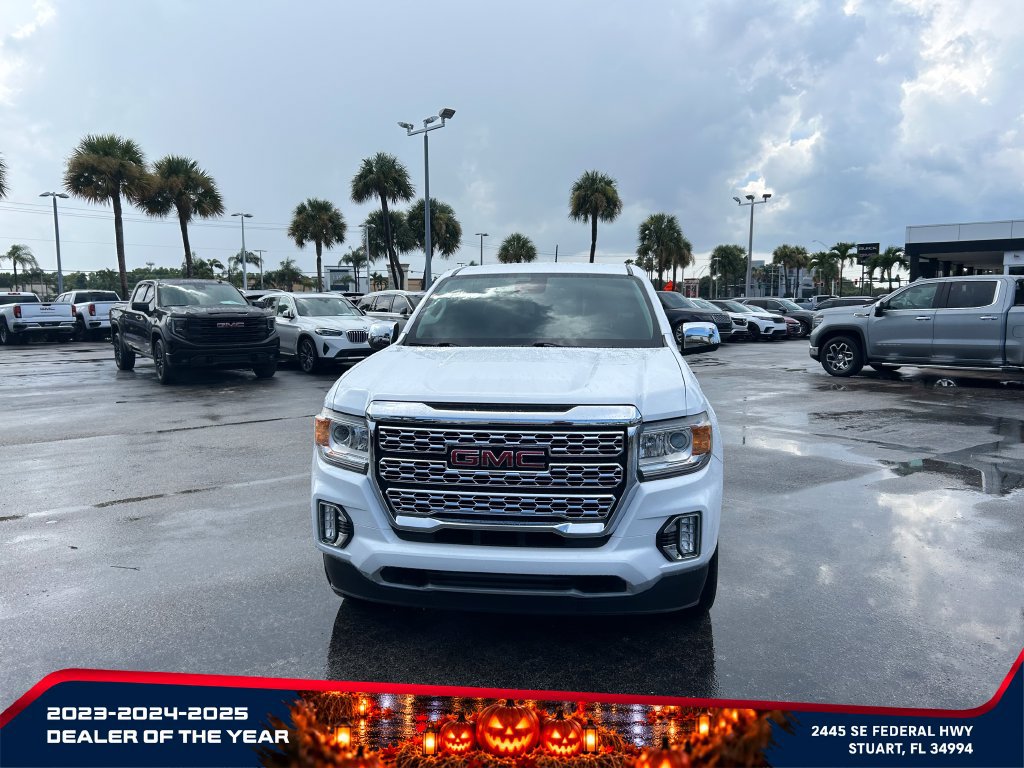 Used 2021 GMC Canyon Denali RWD image 2