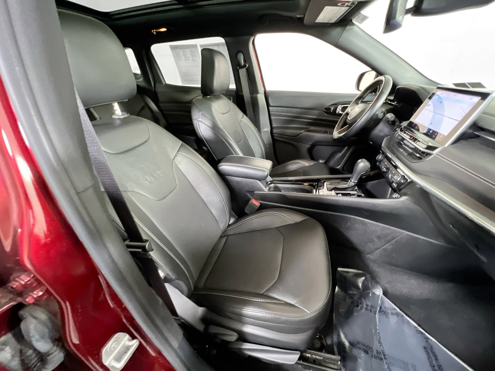 Used 2022 Jeep Compass High Altitude image 29