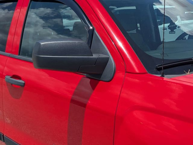 Used 2018 Chevrolet Silverado 1500 Custom w/ Trailering Package RWD image 10