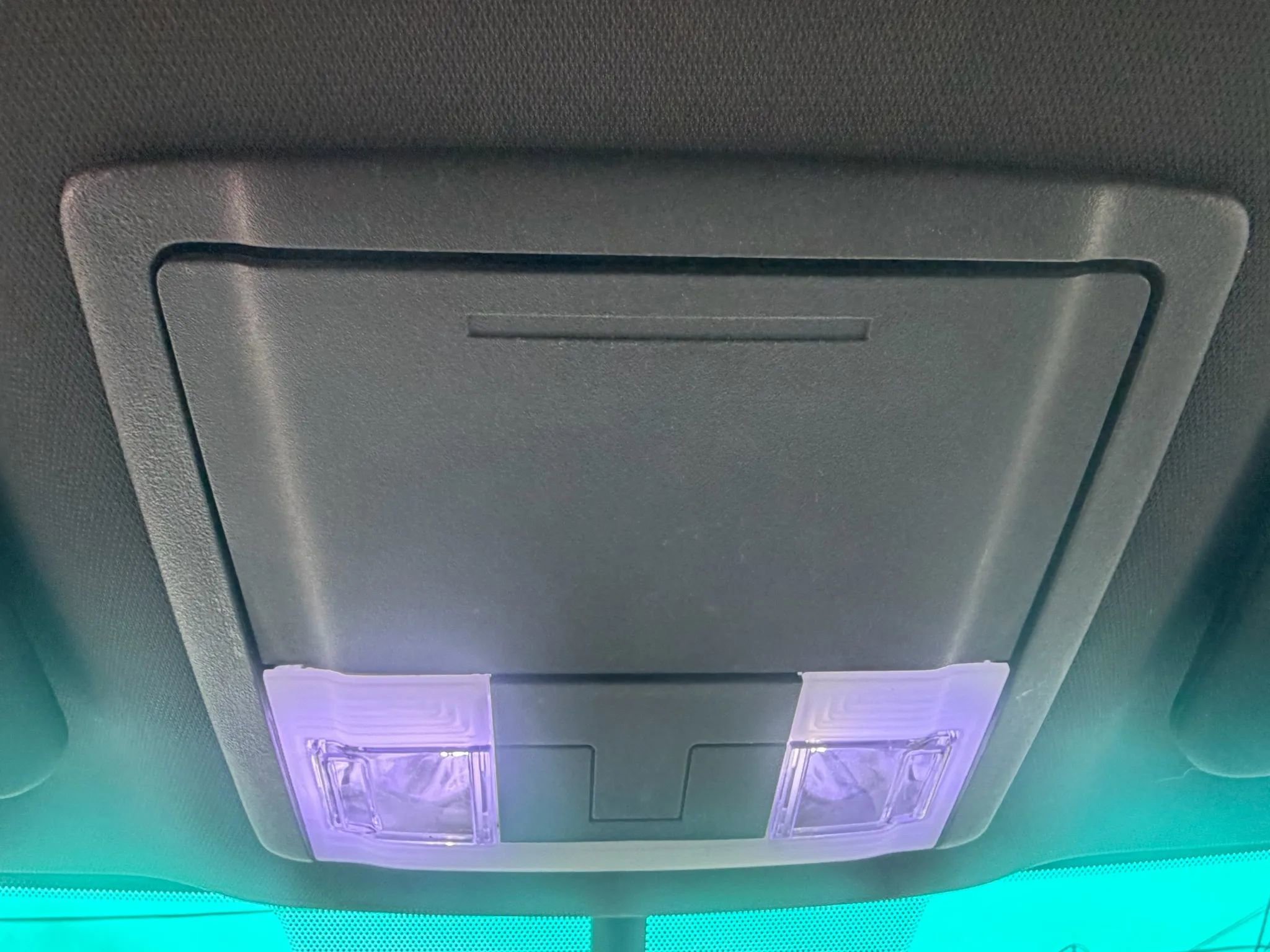 Used 2013 Ford Explorer Limited image 32