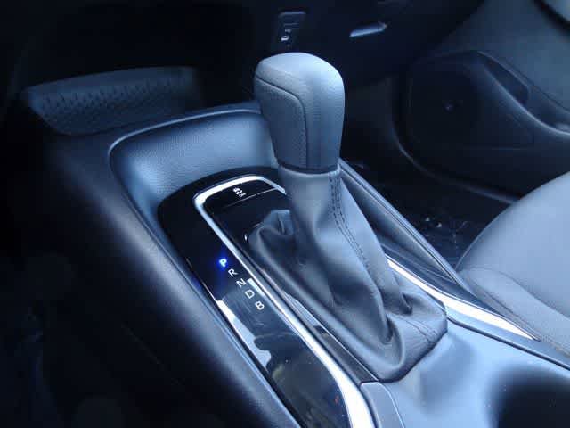 Used 2025 Toyota Corolla LE FWD image 24