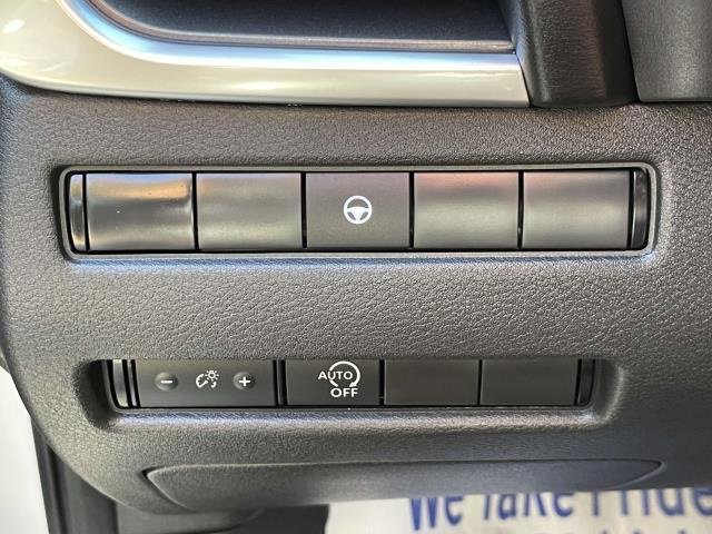 Certified 2023 Nissan Rogue SV image 19