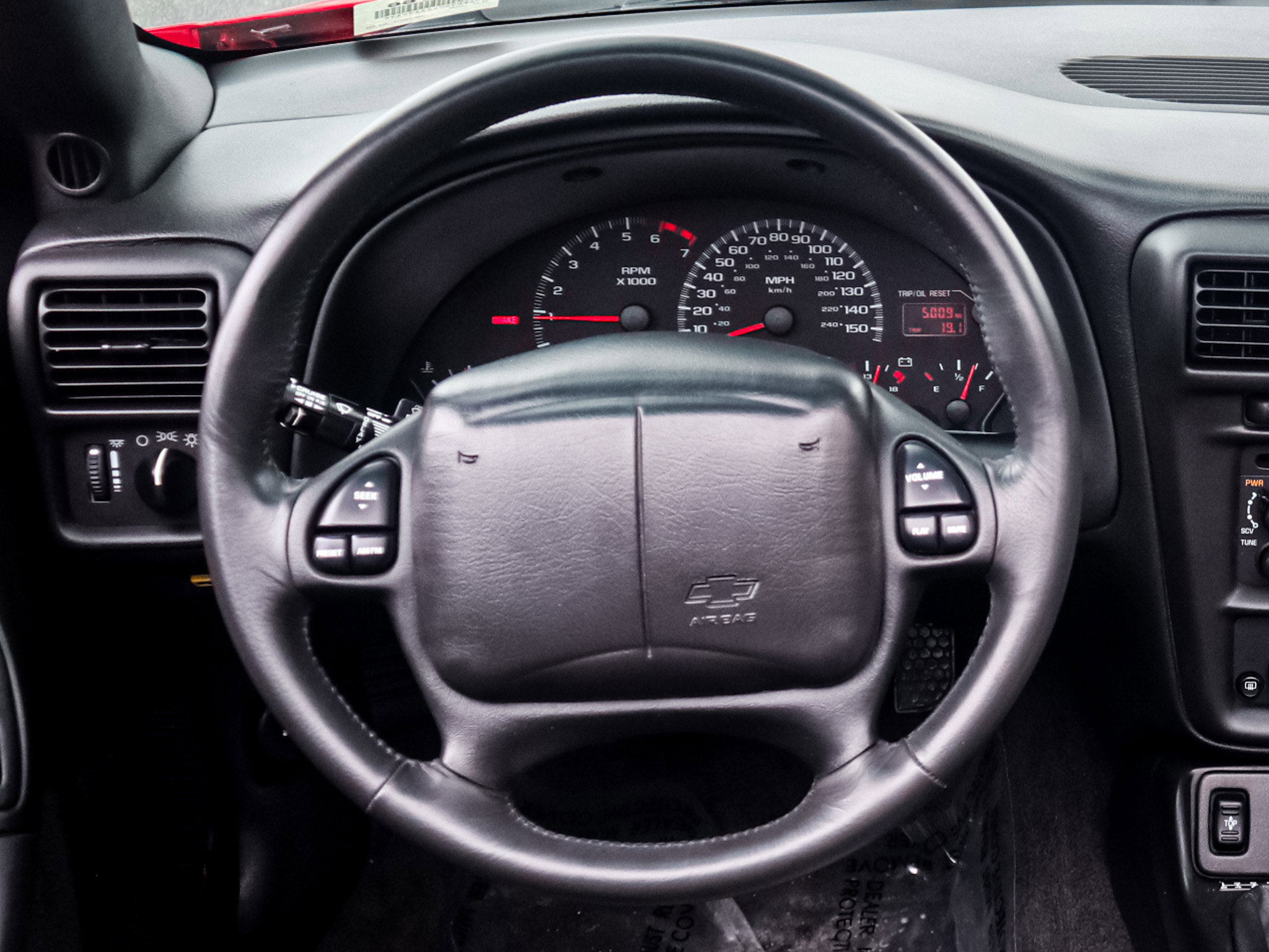 Used 2002 Chevrolet Camaro Z28 w/ SS Performance/Appearance Pkg image 18