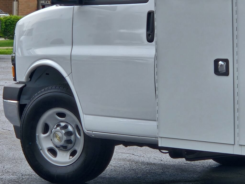 New 2026 Chevrolet Express 3500 w/ Power Convenience Package RWD image 14