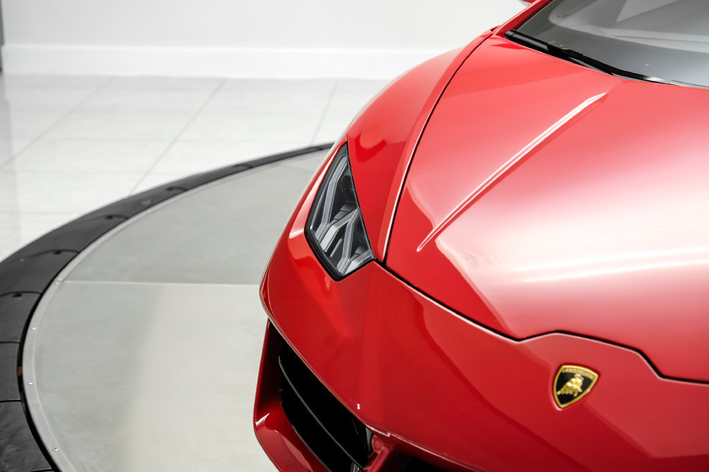 Used 2018 Lamborghini Huracan LP 580-2 RWD image 44