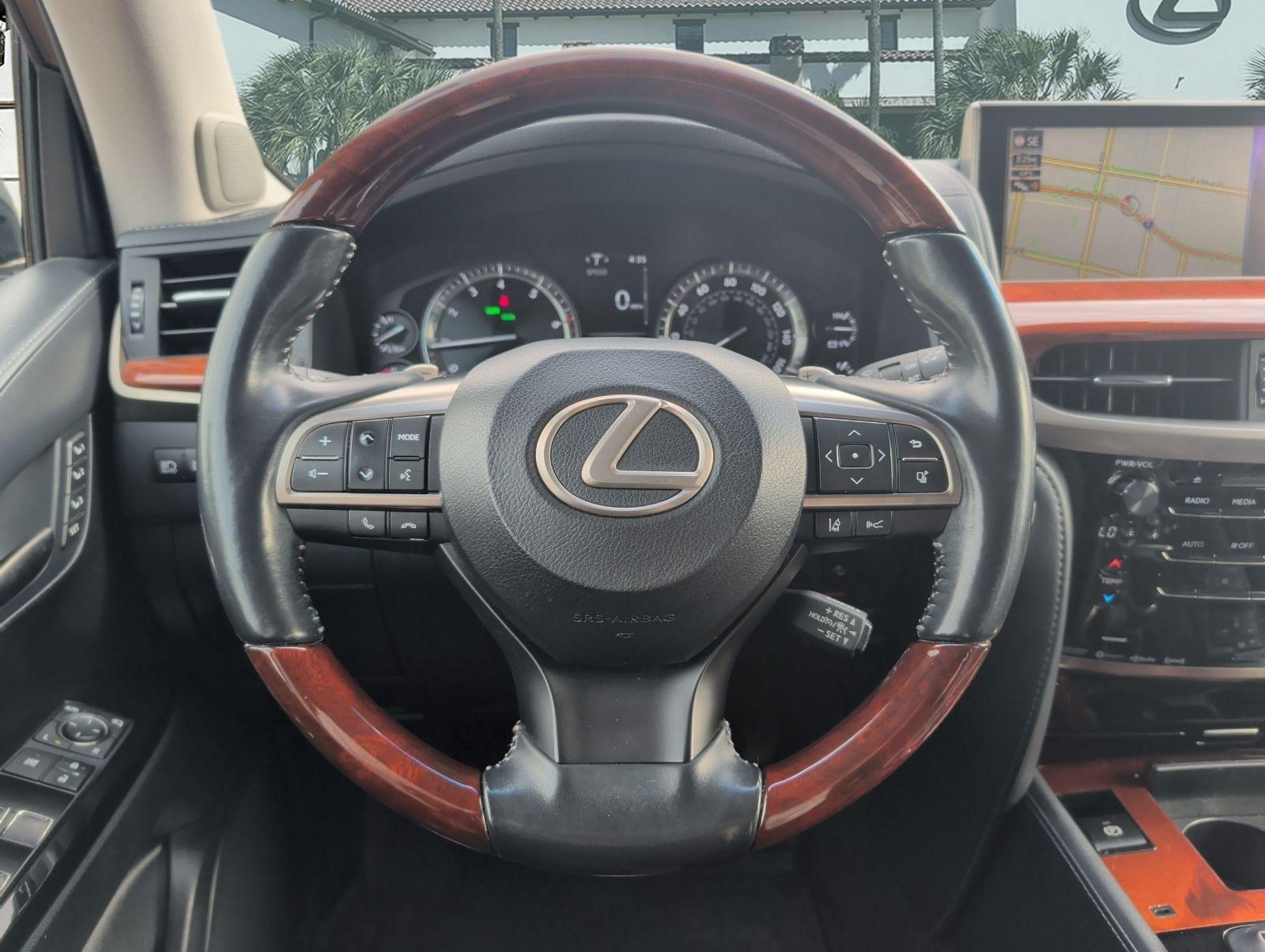 Used 2019 Lexus LX 570 4WD w/ Luxury Package image 13