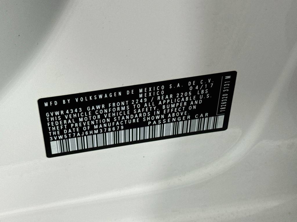 Used 2017 Volkswagen Jetta GLI FWD image 32