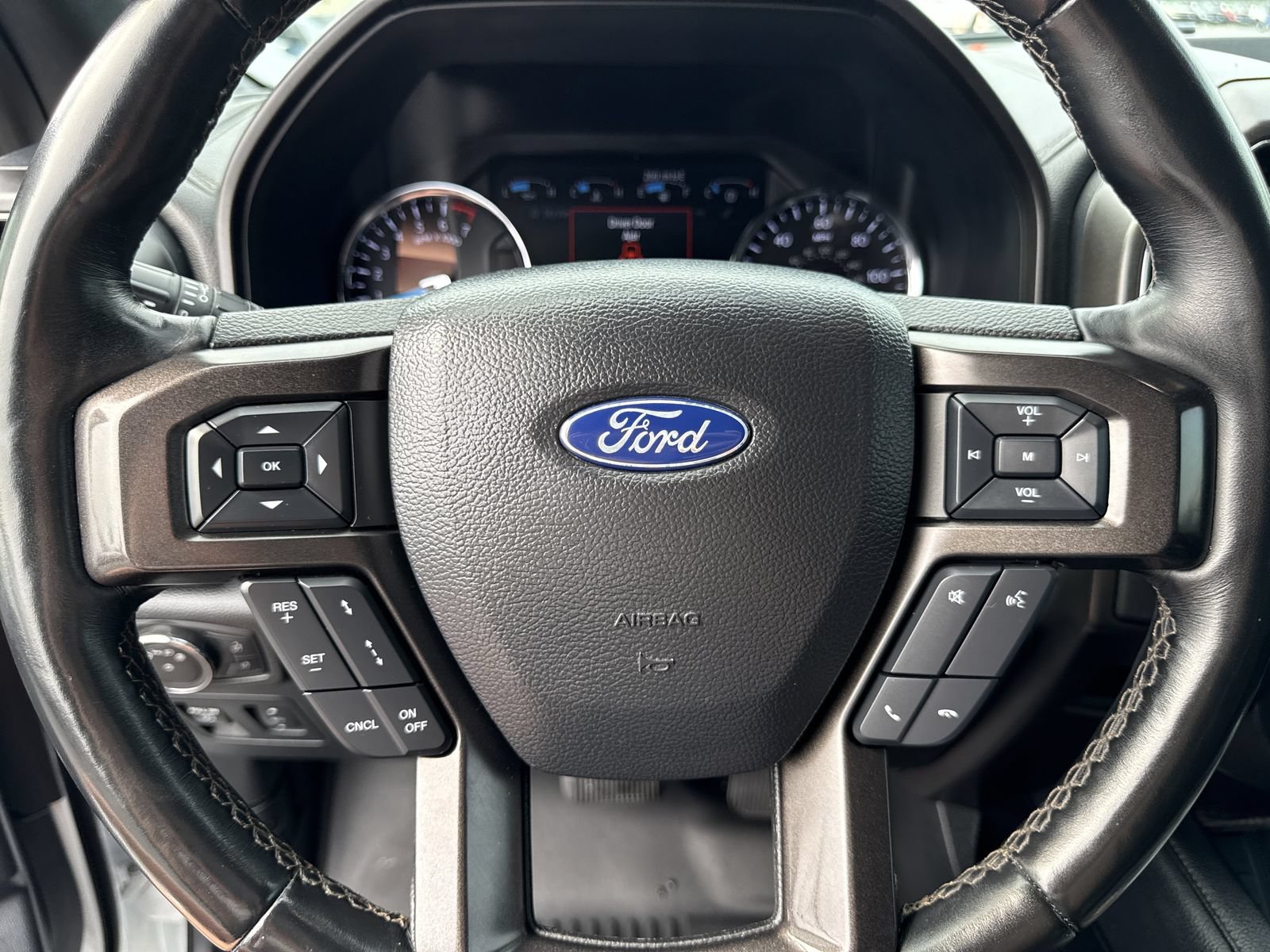 Used 2021 Ford Expedition Max Limited RWD image 36