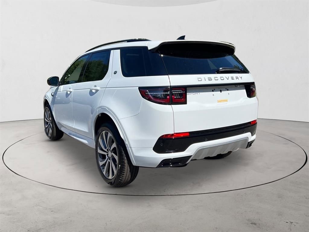 New 2025 Land Rover Discovery Sport S image 3