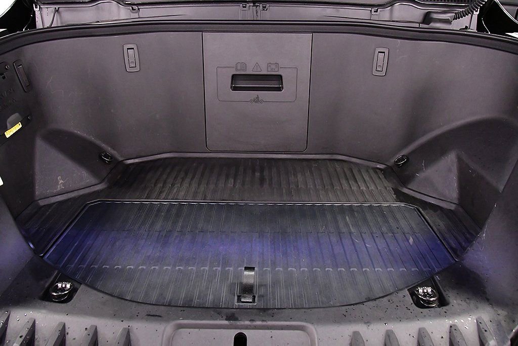 Used 2023 Ford F150 Lightning XLT image 35