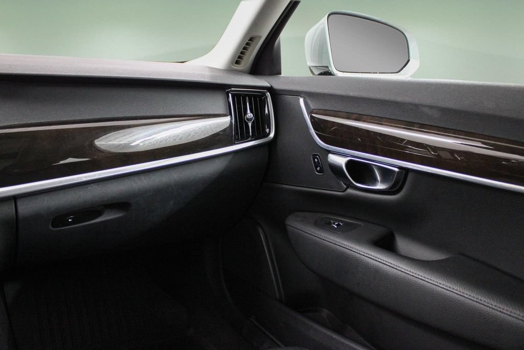 Used 2018 Volvo S90 T6 Momentum w/ Convenience Package AWD/4WD image 20