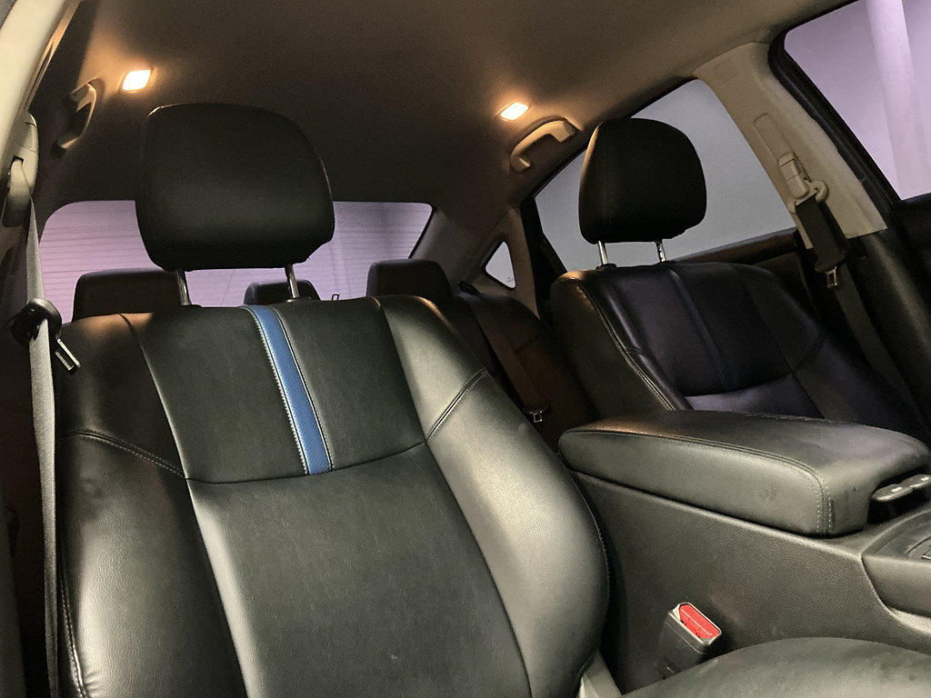 Used 2018 Nissan Altima 2.5 SR w/ SR Midnight Edition FWD image 27