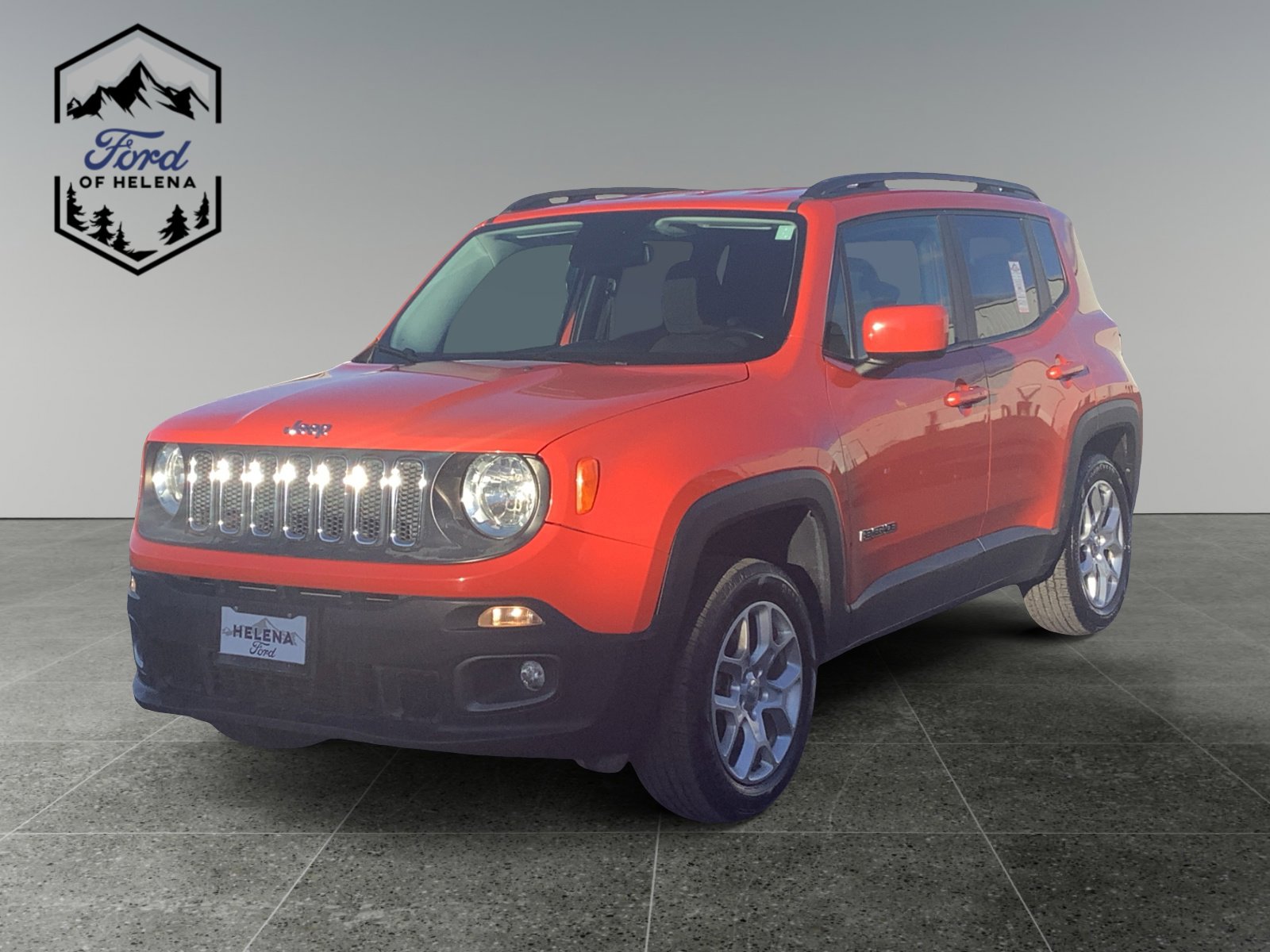 Used 2017 Jeep Renegade Latitude w/ Popular Equipment Group image 1
