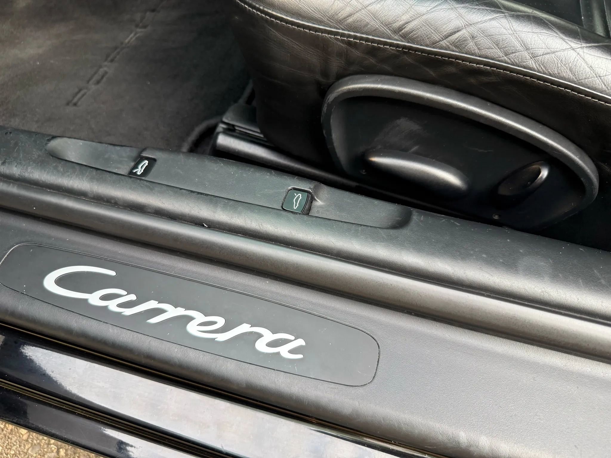 Used 2002 Porsche 911 GT3 RS image 32