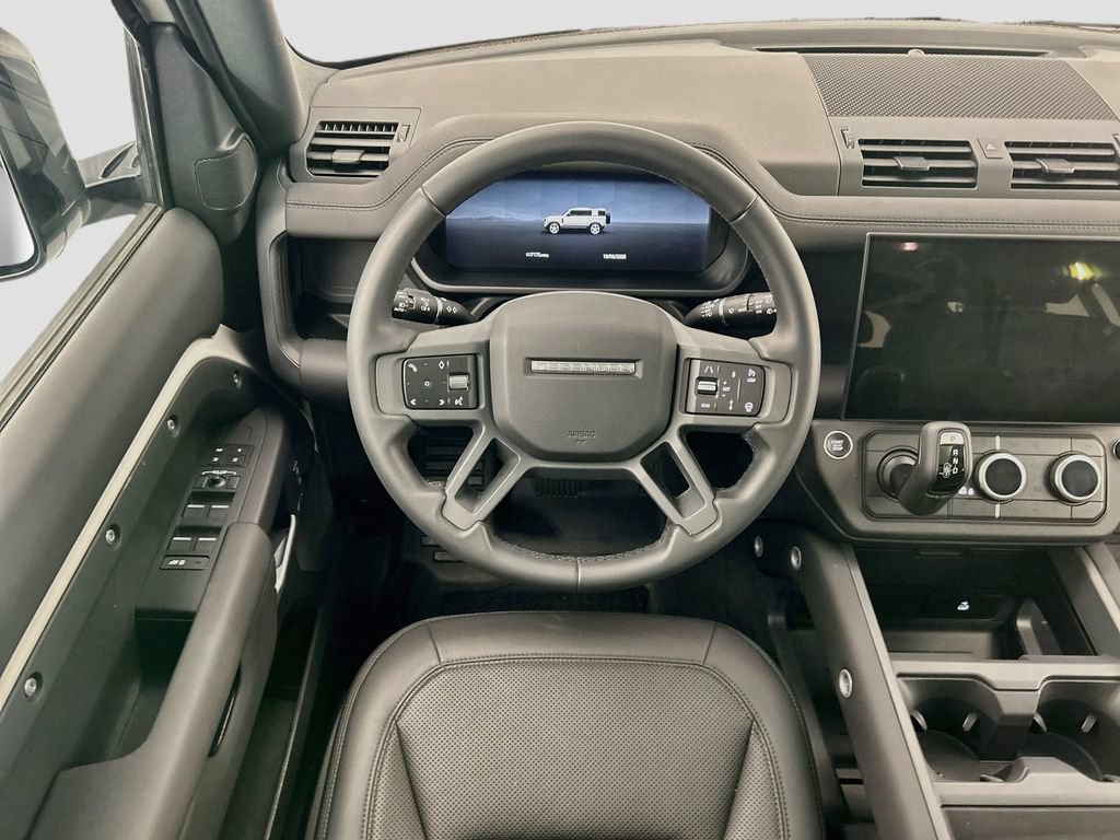 Certified 2026 Land Rover Defender 110 S AWD/4WD image 10