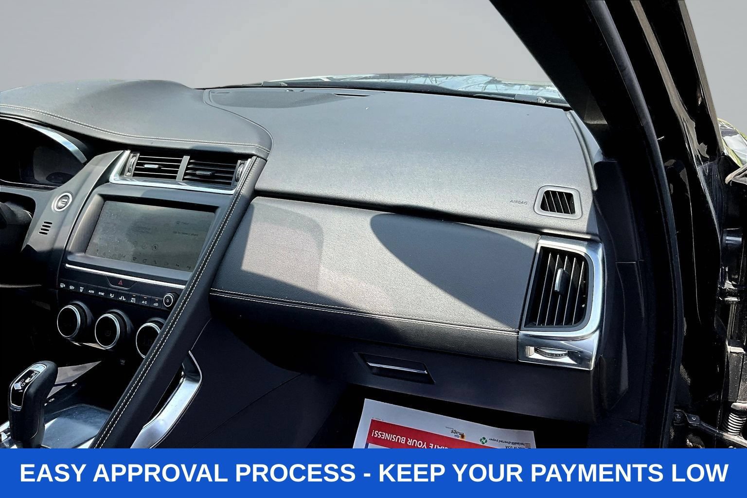Used 2019 Jaguar E-PACE R-Dynamic SE AWD/4WD image 30