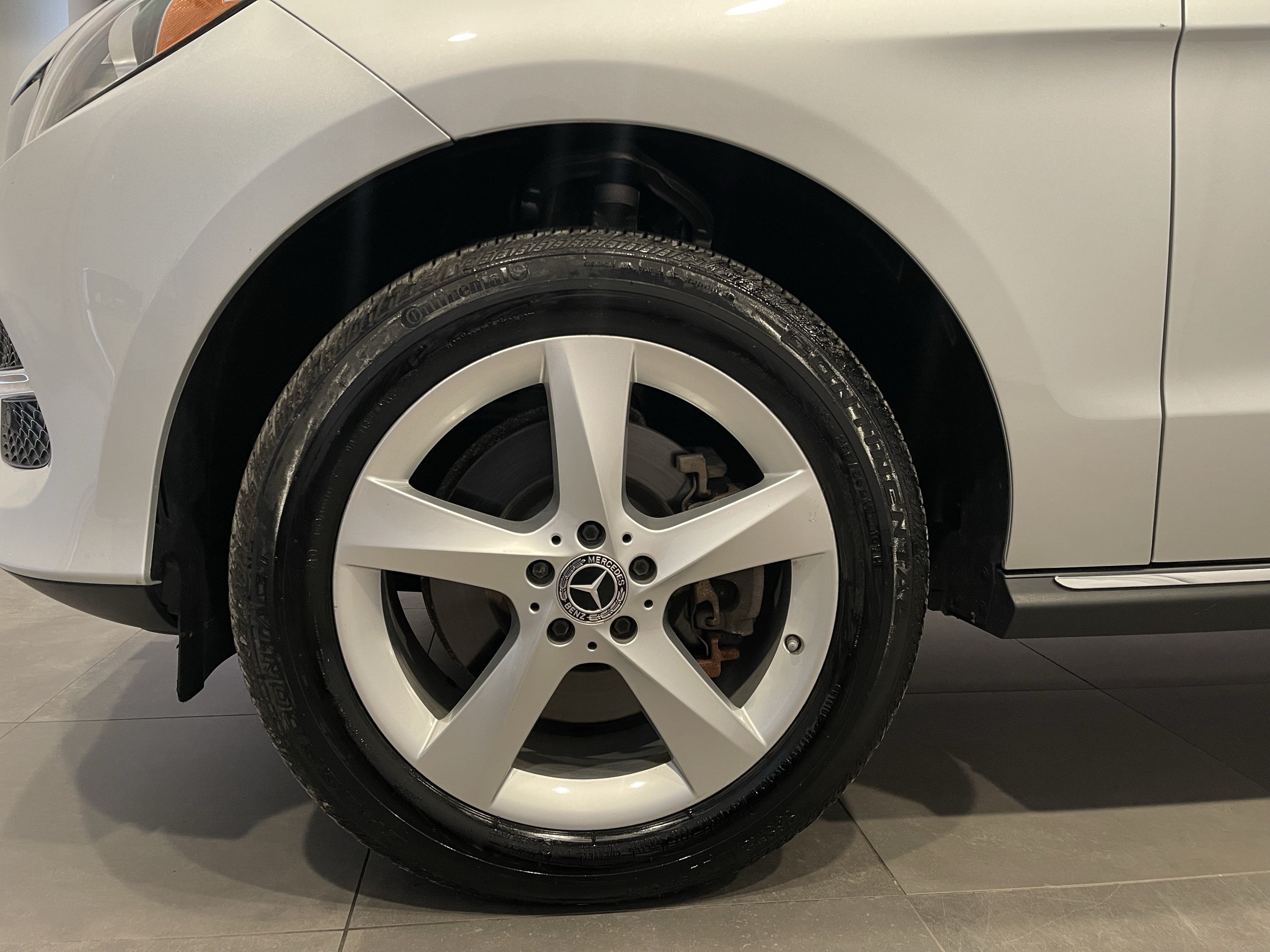 Used 2019 Mercedes-Benz GLE 400 4MATIC image 7