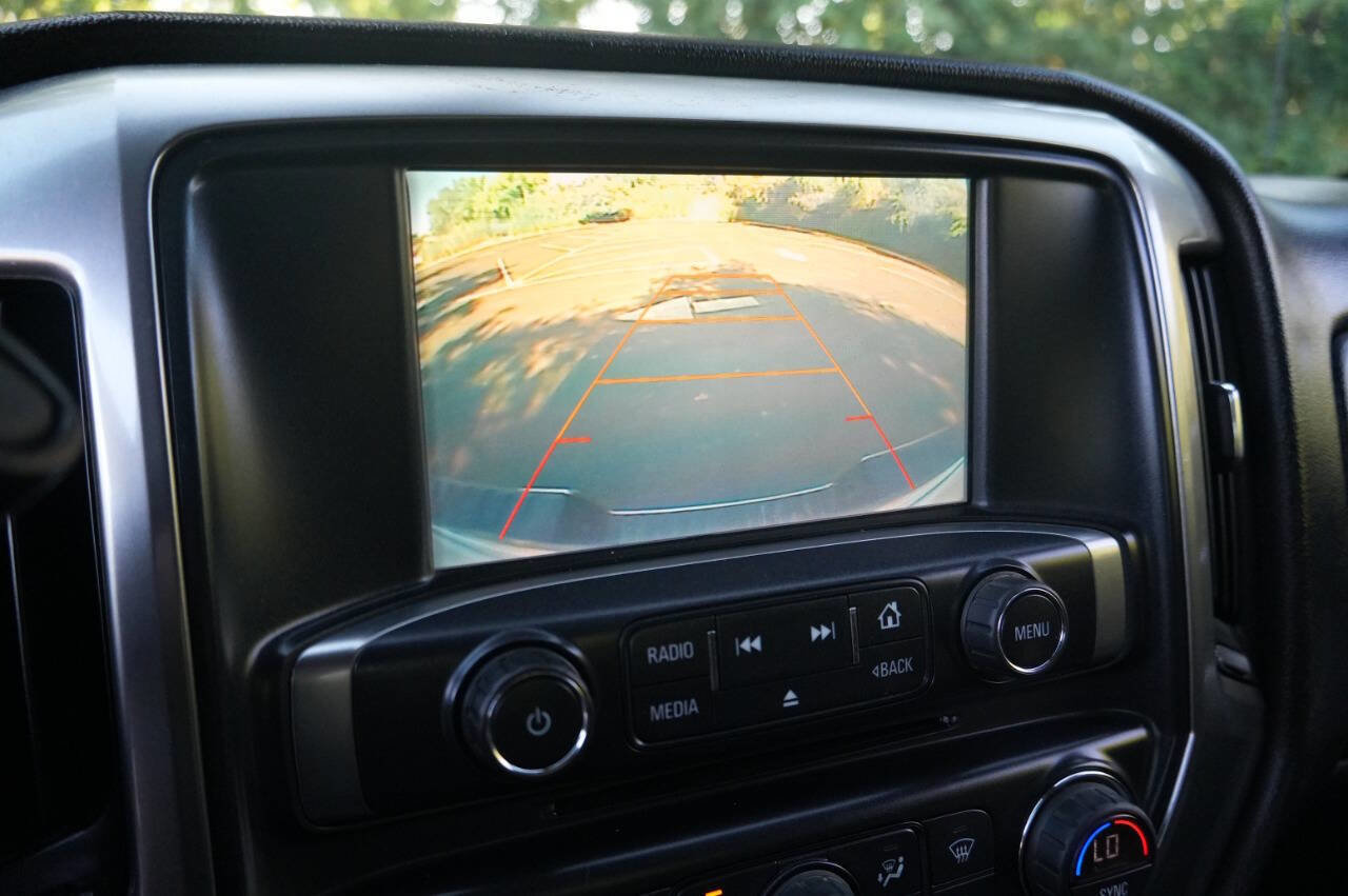 Used 2018 Chevrolet Silverado 1500 LT w/ All Star Edition AWD/4WD image 15