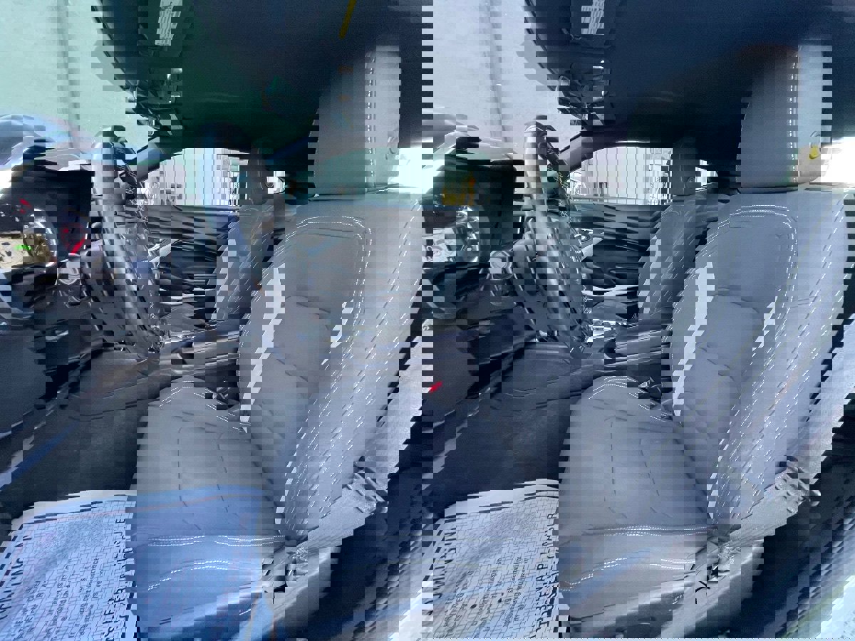 Used 2018 Chevrolet Camaro LT w/ RS Package image 11