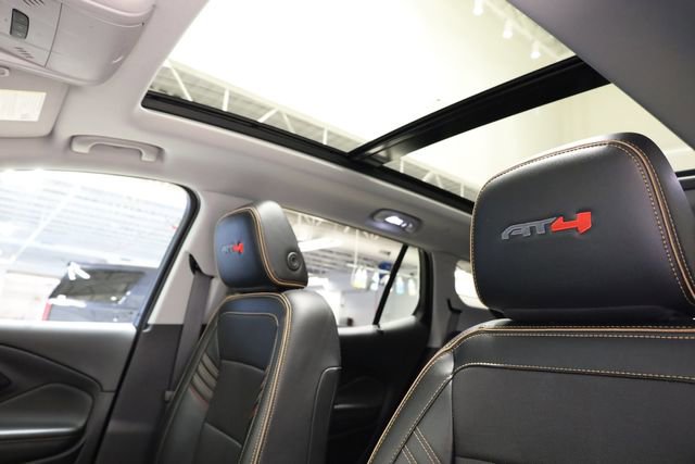 Used 2024 GMC Terrain AT4 w/ Infotainment Package II image 29