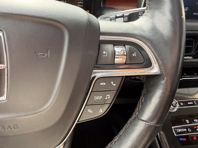 Used 2022 Lincoln Nautilus Reserve w/ Luxury Package FWD image 19