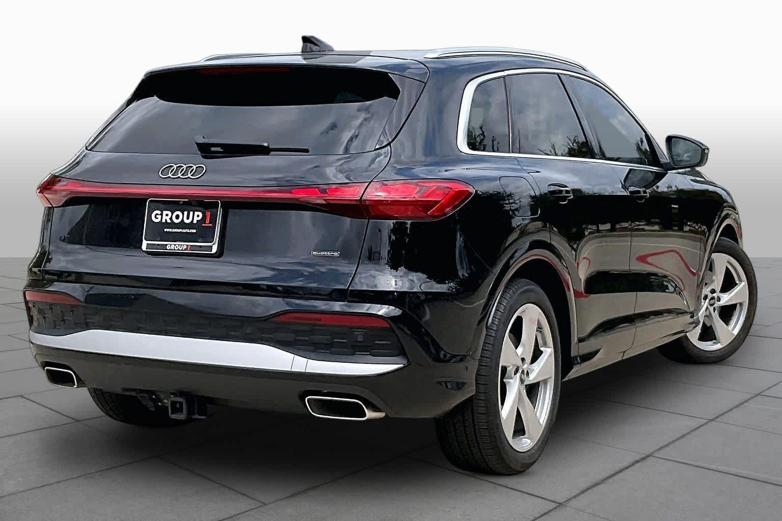 Used 2025 Audi Q5 Prestige AWD/4WD image 12