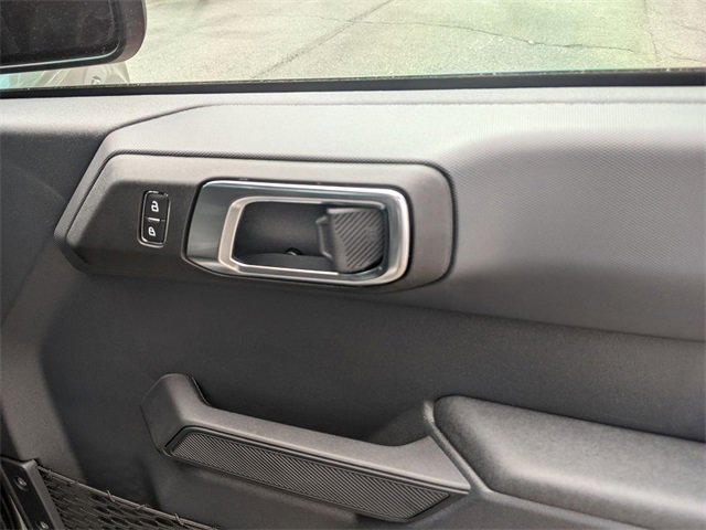 New 2025 Ford Bronco 4-Door image 34