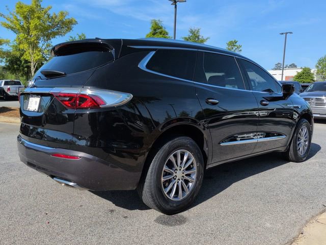 Used 2022 Buick Enclave Essence image 4