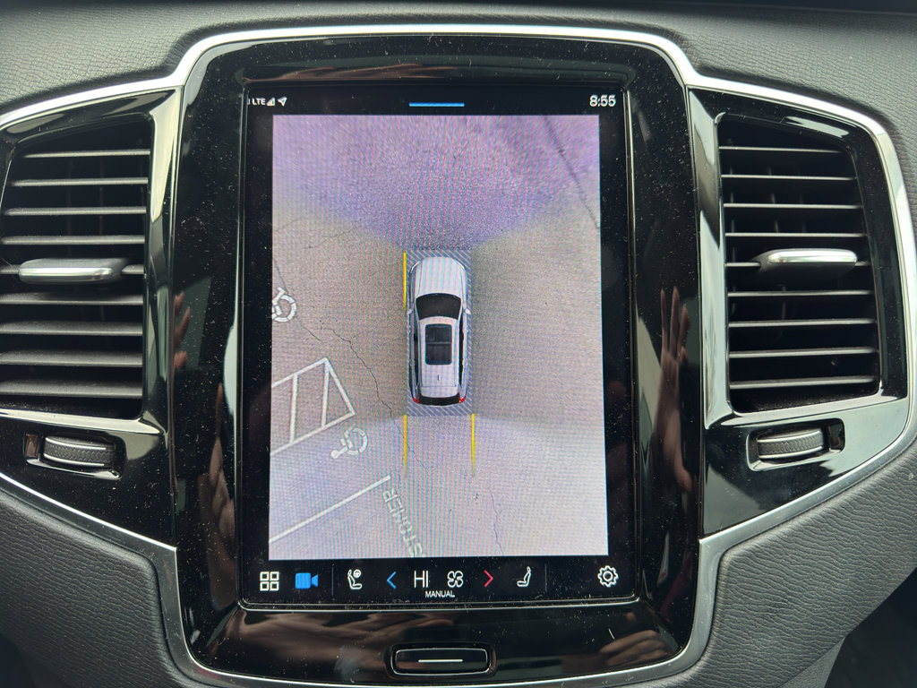 Used 2023 Volvo XC90 T8 Plus image 16