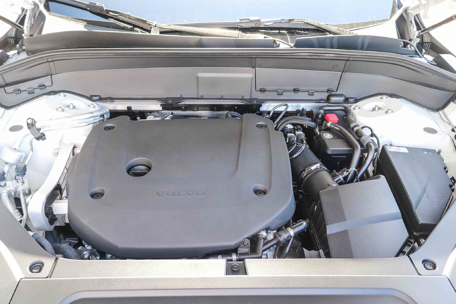 New 2027 Volvo XC90 B6 Ultra AWD/4WD image 28