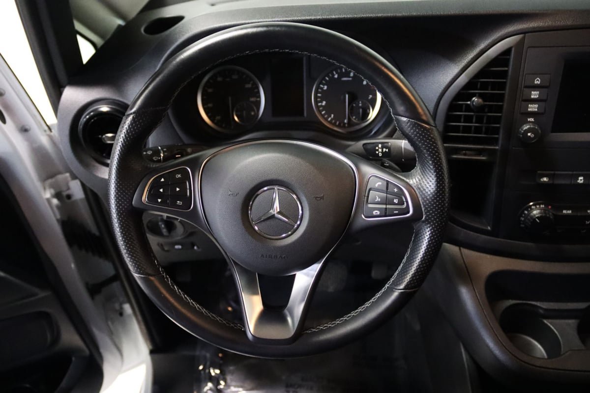 Used 2023 Mercedes-Benz Metris Passenger image 36
