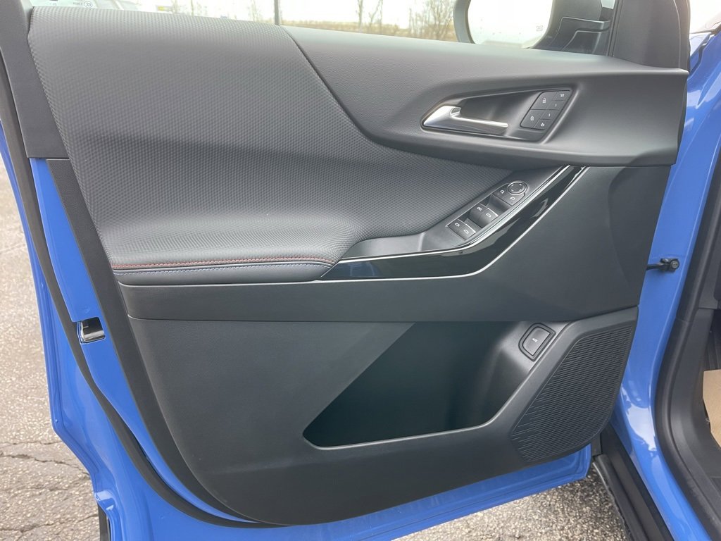 New 2026 Chevrolet Equinox RS w/ Convenience Package III image 9