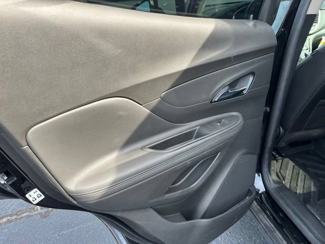Used 2022 Buick Encore Preferred w/ Safety Package AWD/4WD image 10