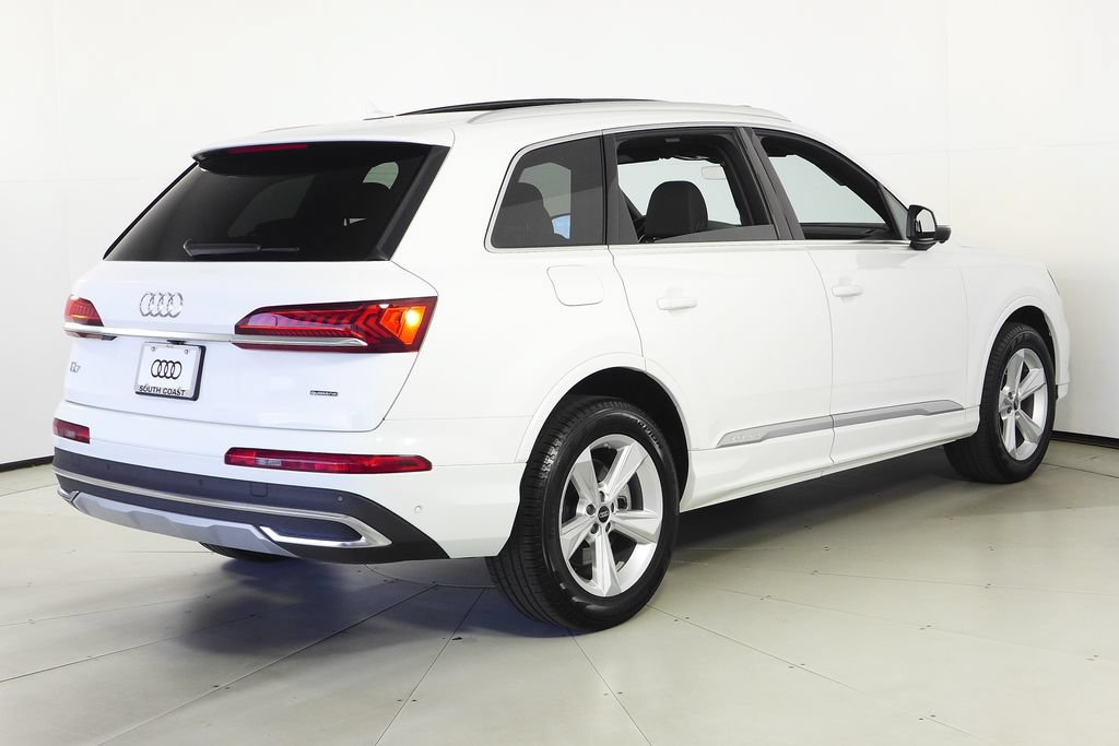 Used 2023 Audi Q7 2.0T Premium Plus w/ Premium Plus Package AWD/4WD image 7