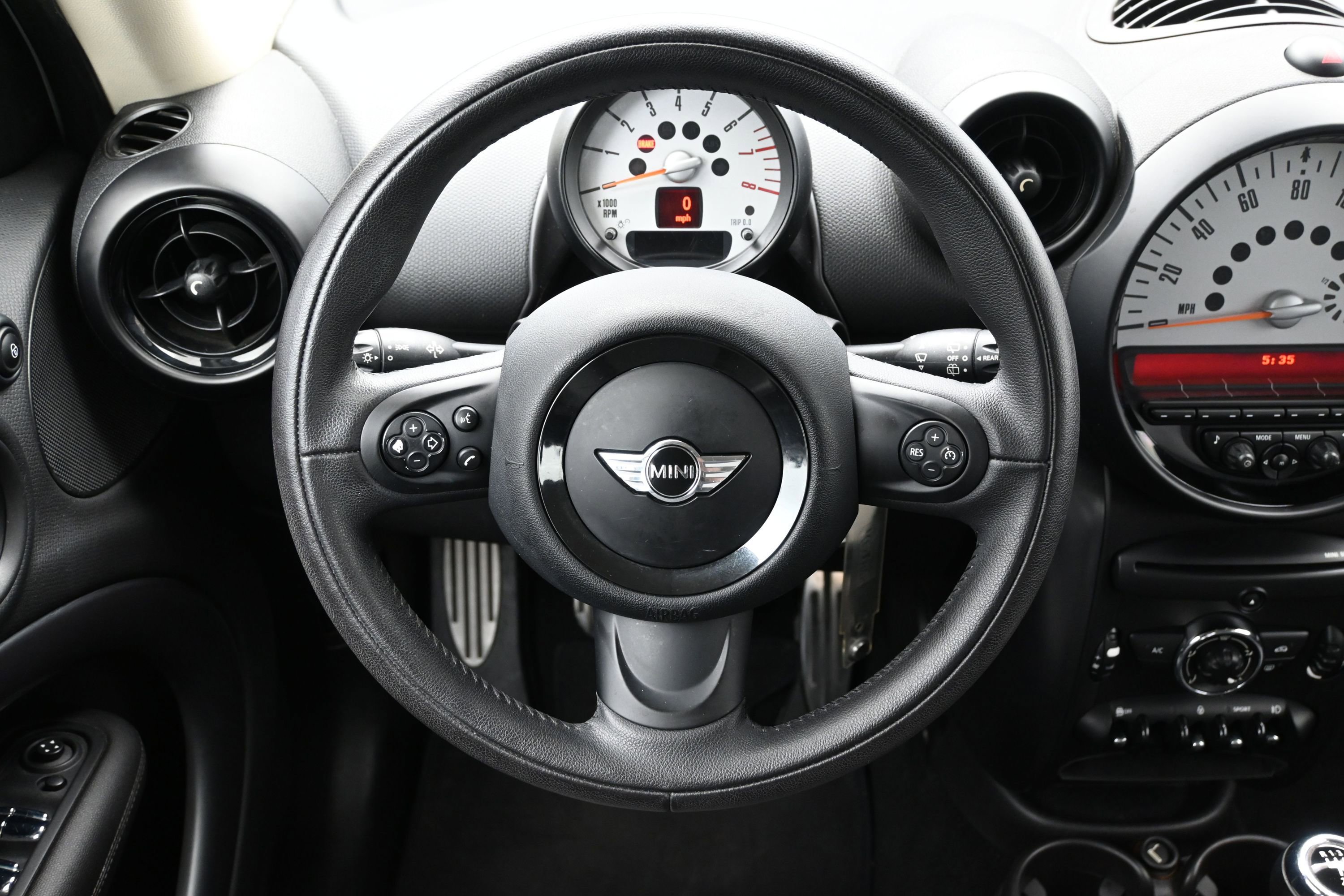 Used 2014 MINI Cooper Countryman S FWD image 15