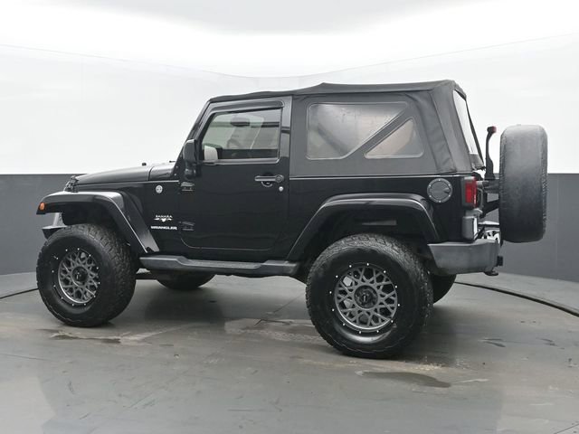 Used 2017 Jeep Wrangler Sahara w/ Connectivity Group image 3