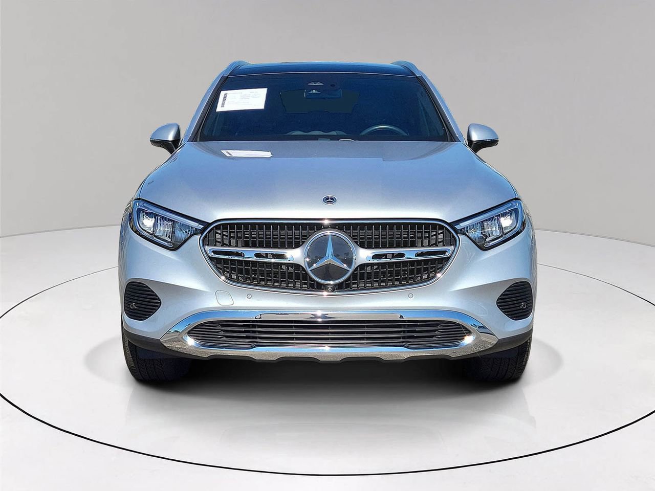 Certified 2024 Mercedes-Benz GLC 300 image 2