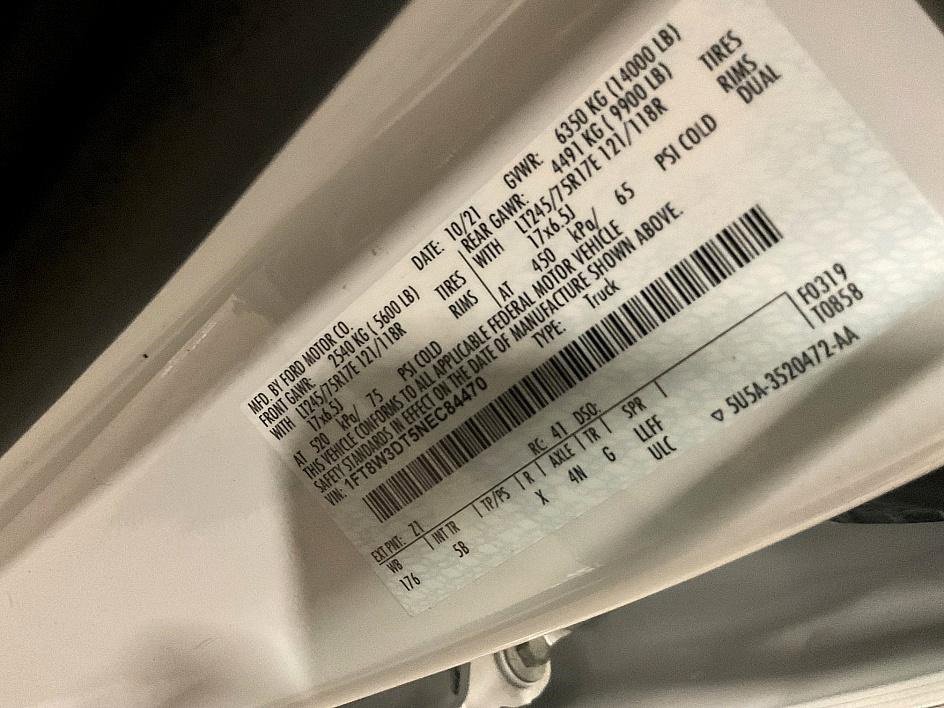 Used 2022 Ford F350 Lariat w/ Lariat Value Package image 34