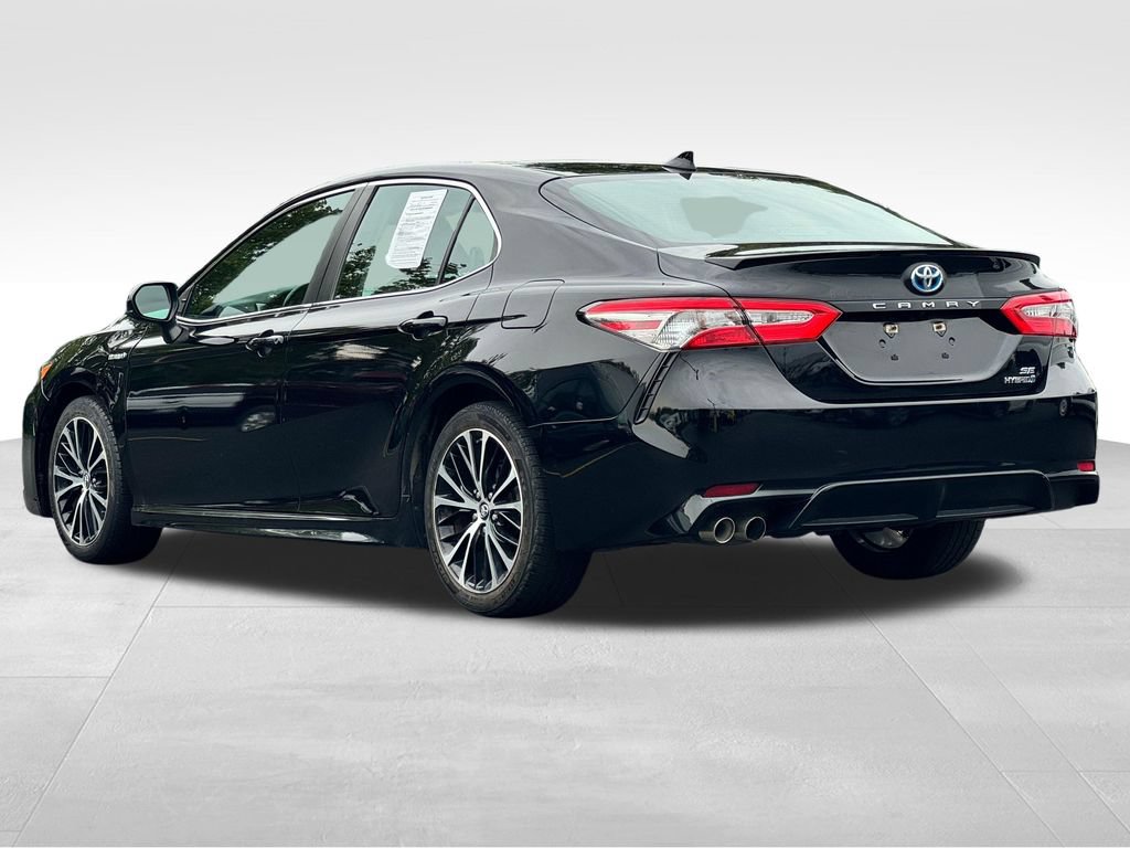 Used 2019 Toyota Camry SE FWD image 5