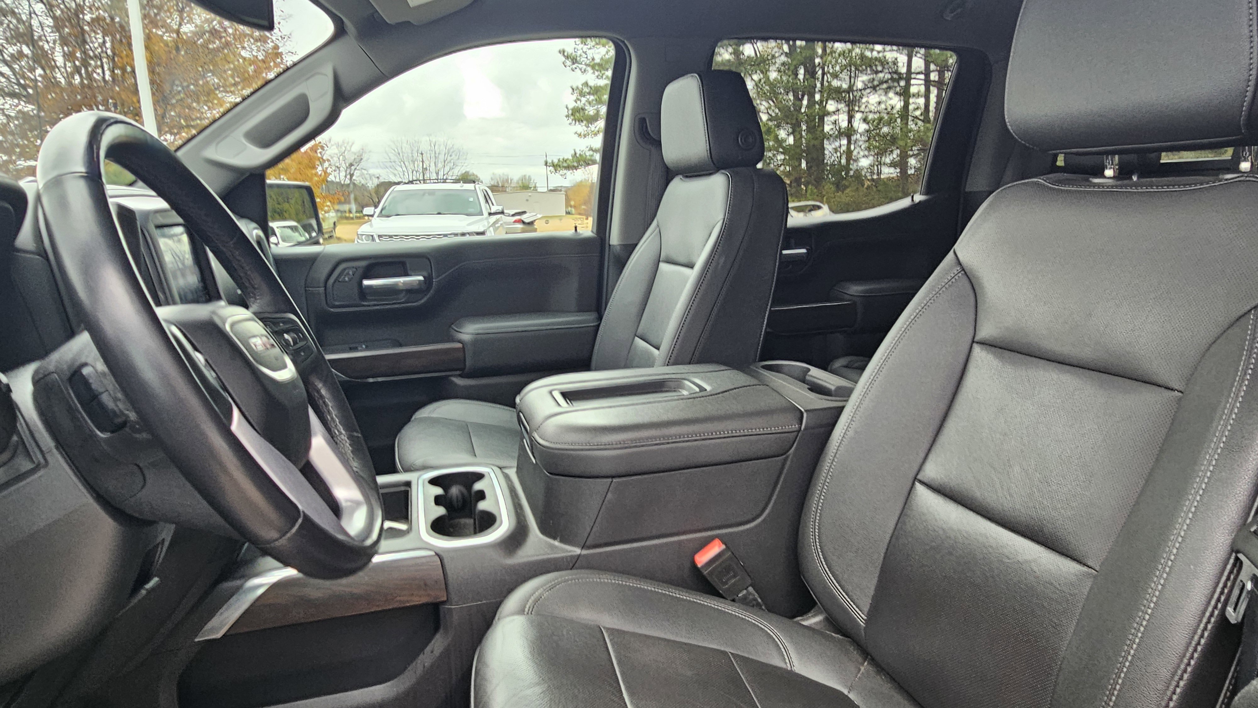 Used 2022 GMC Sierra 1500 SLT w/ SLT Premium Package image 8