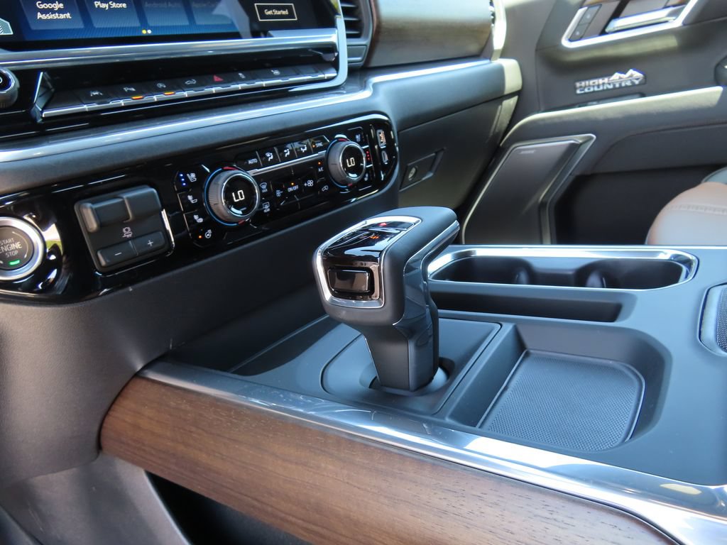 New 2026 Chevrolet Silverado 1500 High Country AWD/4WD image 6