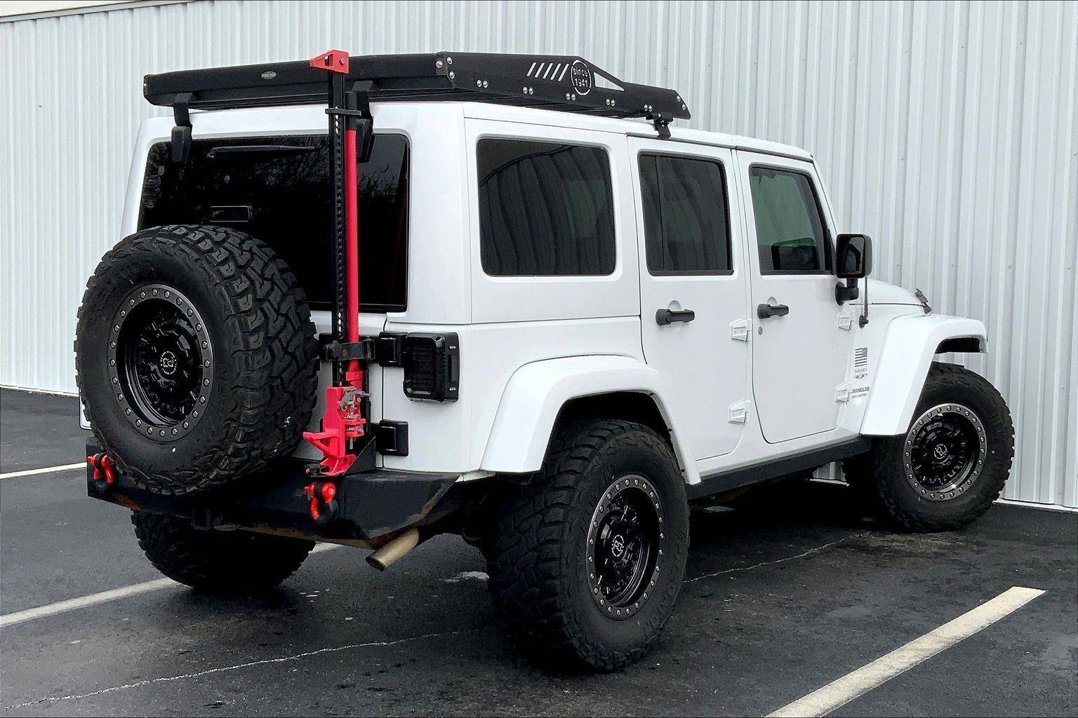 Used 2016 Jeep Wrangler Unlimited Sahara w/ Dual Top Group image 10