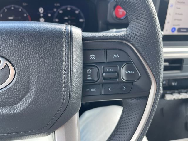 Certified 2025 Toyota Tacoma TRD Sport AWD/4WD image 26